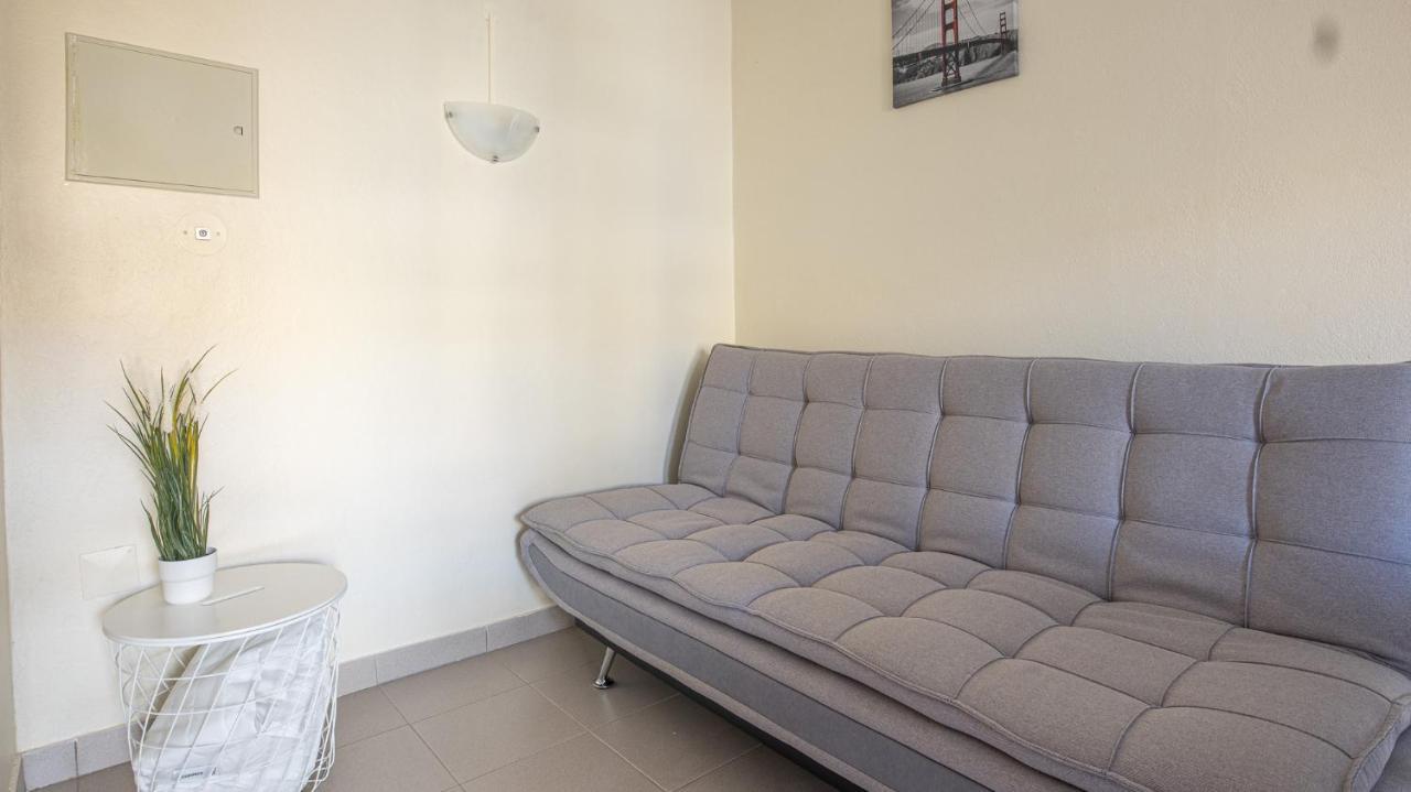 Apart Praia Da Rocha - Ac - Wifi - By Bedzy Portimao Exterior photo